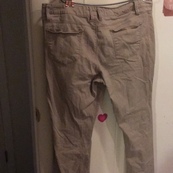 Khaki jeans - Picture 3 of 3